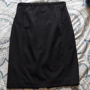 NWOT Express pin strip pencil skirt size 0
